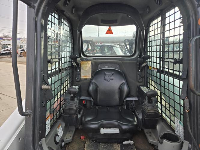 BOBCAT T740