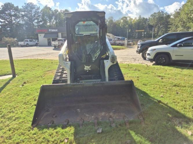 BOBCAT T66