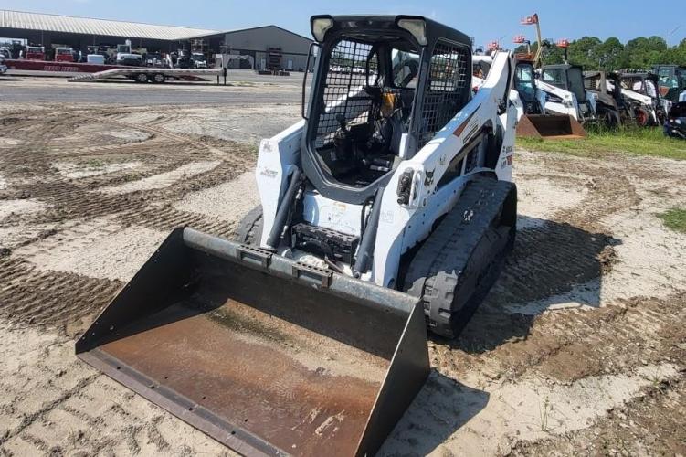 BOBCAT T590
