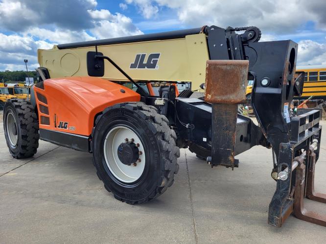 JLG 1255