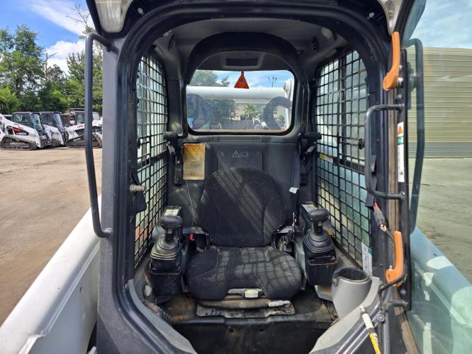 BOBCAT T870