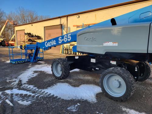 2015 GENIE S65