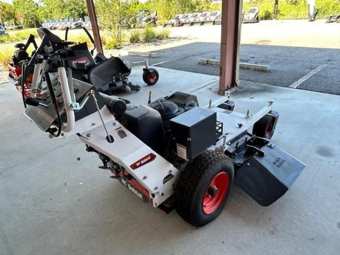 BOBCAT WB0736ST
