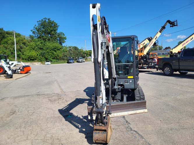 BOBCAT E35R2