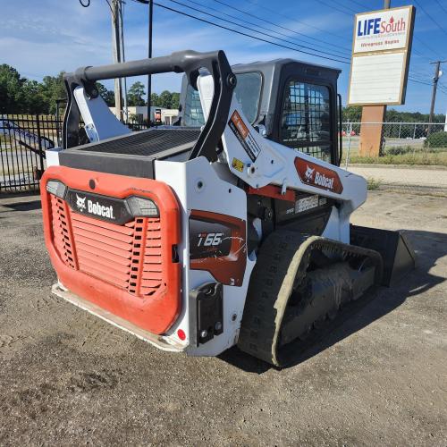 BOBCAT T66