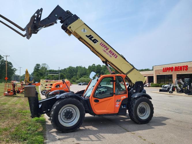 JLG 1255