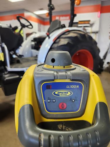 SPECTRA PRECISION LL100