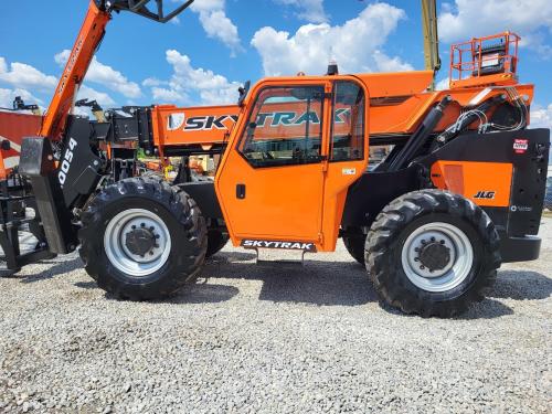 2025 SKY TRAK 10054