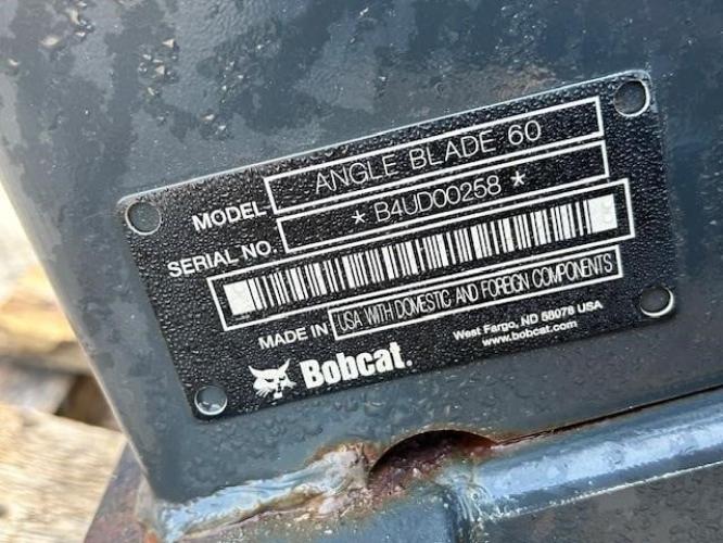 BOBCAT 60" ANGLE BLADE 3PT