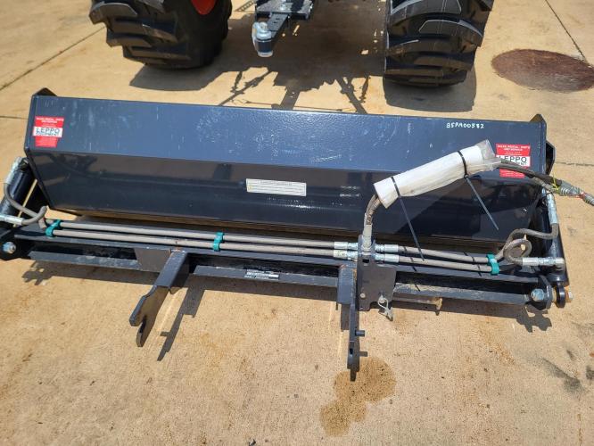 BOBCAT 48" SLIP SCOOP BUCKET