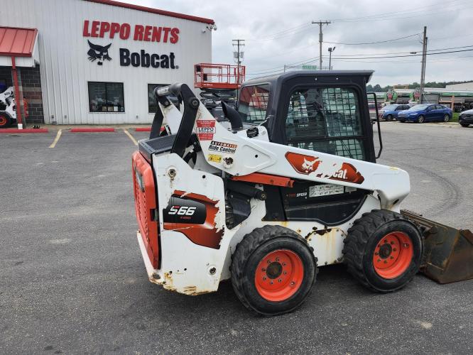 BOBCAT S66