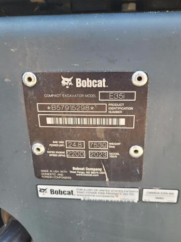 BOBCAT E35R2