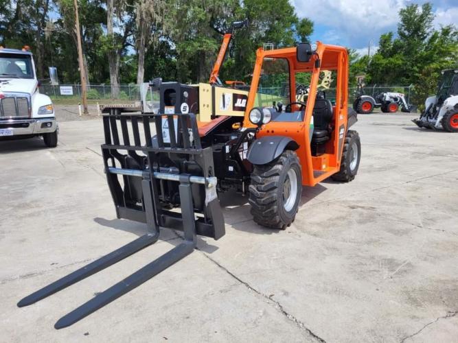 JLG 519