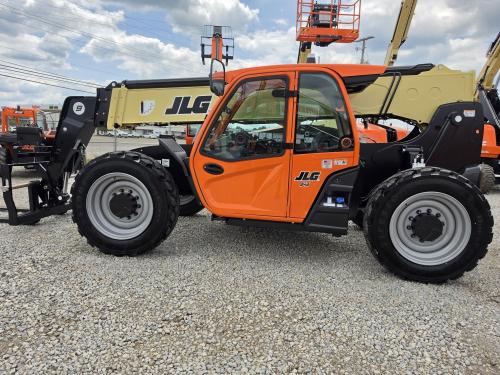 2026 JLG 943