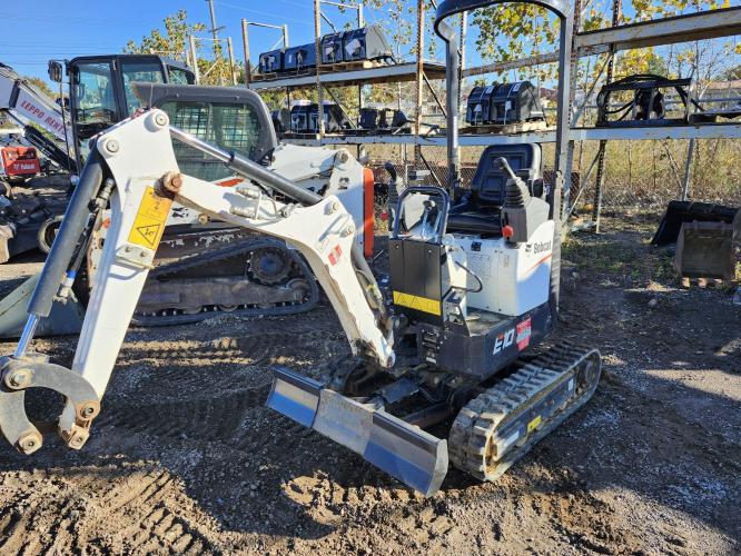 BOBCAT E10