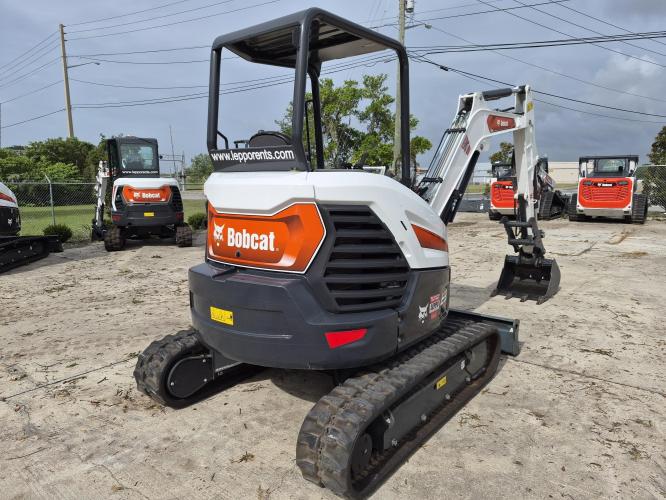 BOBCAT E35R2
