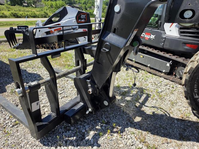 JLG 742