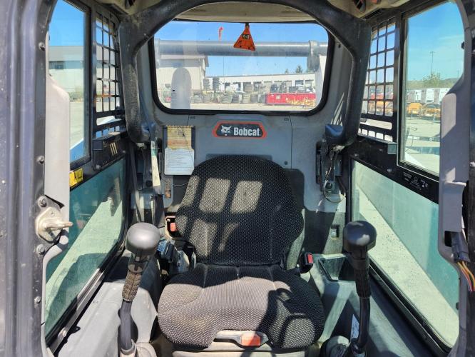 BOBCAT S76