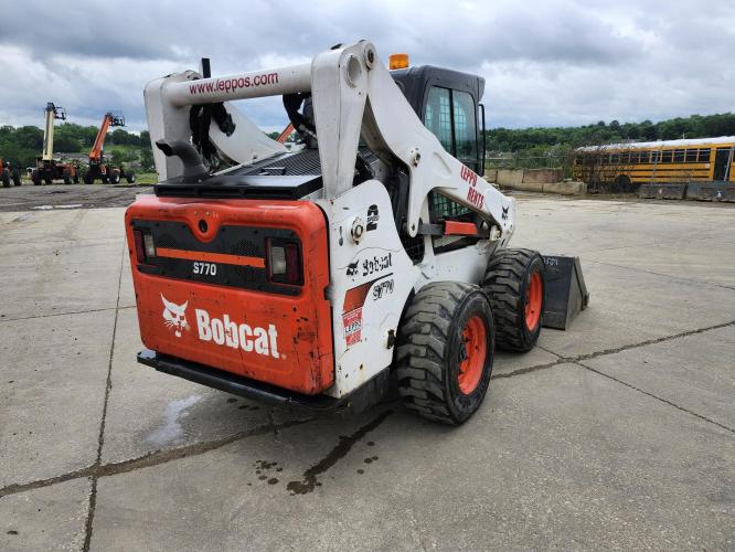 BOBCAT S770