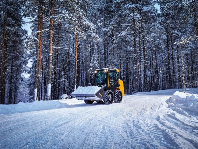 215 Skid Steer Loader