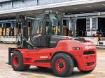 High Capacity Forklift (26,000-36,000 LBS)