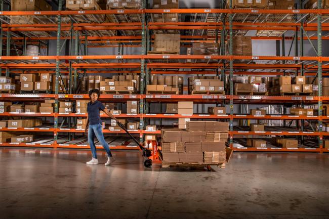 Toyota Manual Pallet Jack, Poly Wheel (5,500 LBS)