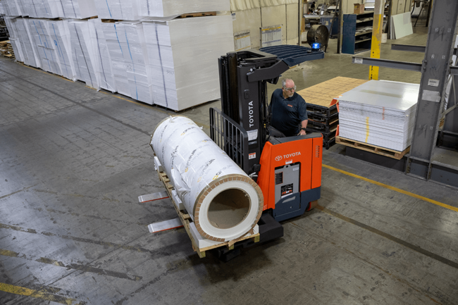Multidirectional Reach Truck (4,500 LBS)