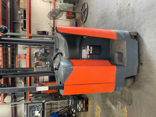 Toyota 7BRU23 Reach Truck