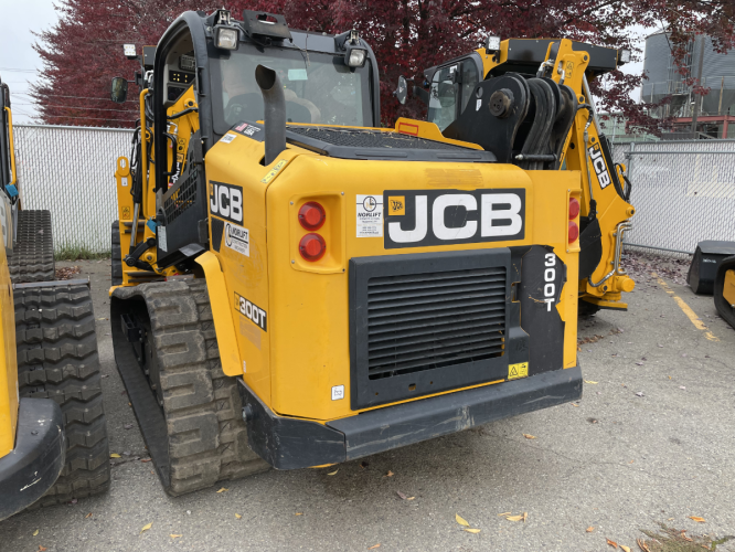 JCB 300T Compact Track Loader