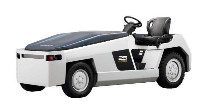 Large Tow Tractor (59,500 LBS)