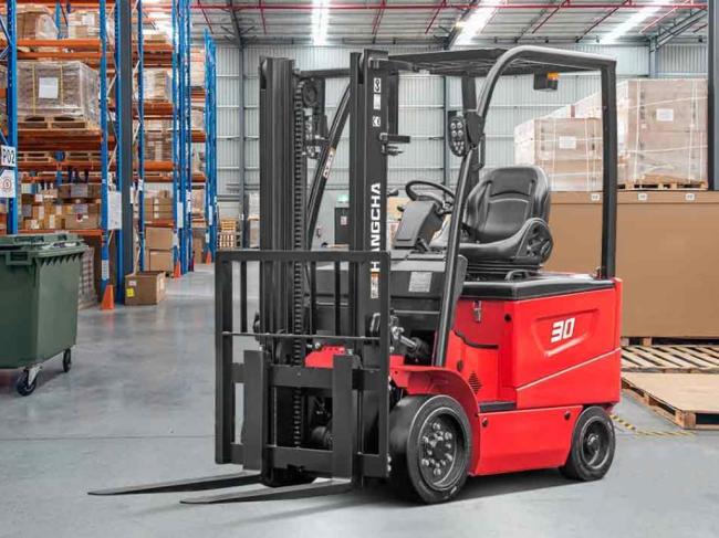 Electric Cushion Forklift (3,000-6,500 LBS)