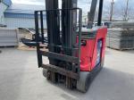 Raymond 420-C40TT Stand Up Dock Stocker