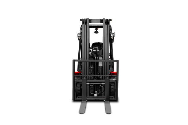 IC Pneumatic Forklift (3,000-7,000 LBS)