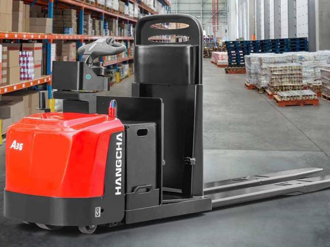 Center Control Rider Pallet Truck (6,000-8,000 LBS)