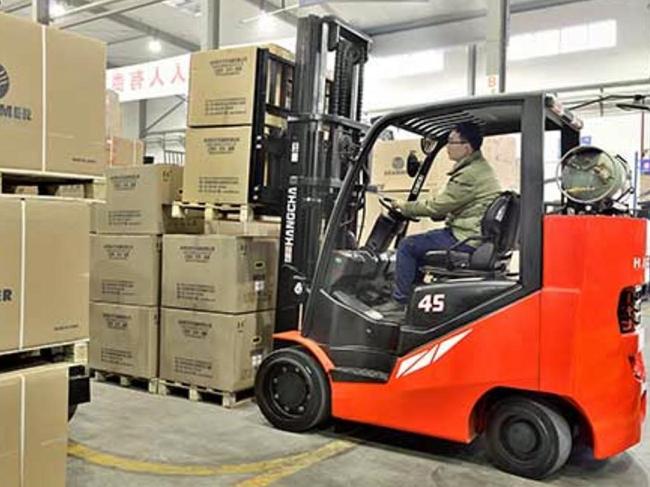 Box Car Special Forklift (8,000-12,000 LBS)