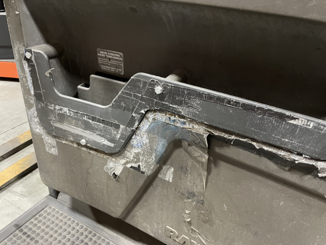 Raymond EASI-OPC30T Order Picker