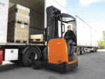 Indoor/Outdoor Moving Mast Reach Truck (3,500 LBS)