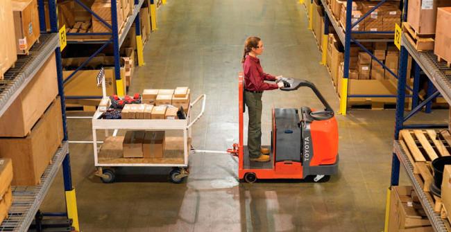 Core Tow Tractor (10,000 LBS)