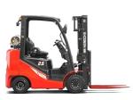 IC Compact Pneumatic Forklift (5,000 LBS)