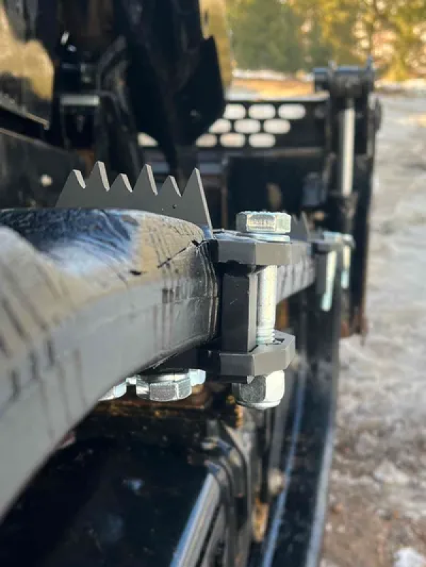 CinchTrax Half-Track Device