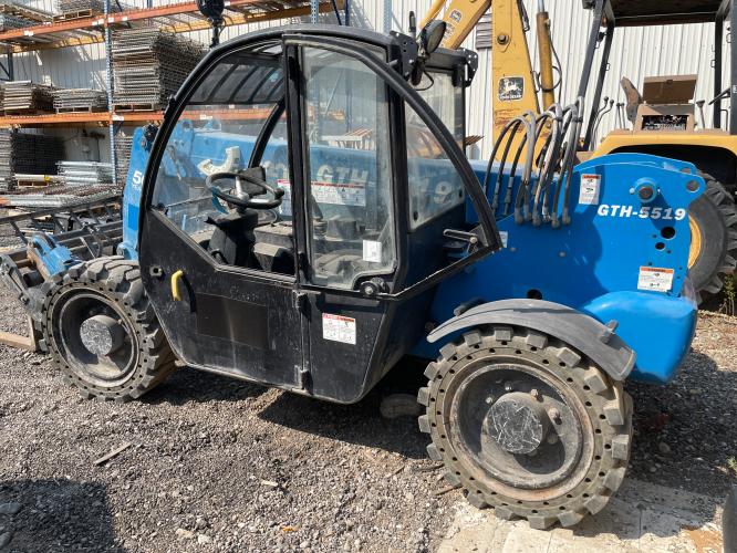 Genie GTH-5519 Telehandler