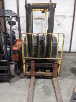 Hyster E40HSD Stand Up Dock Stocker
