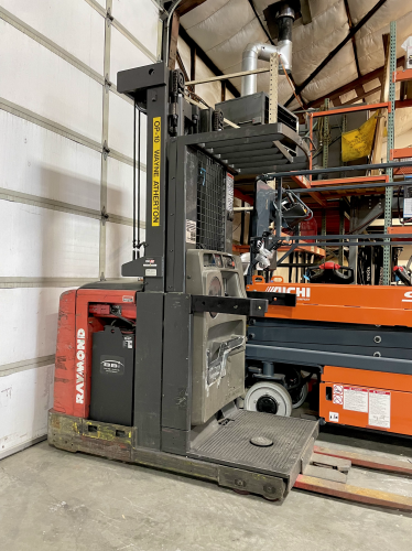 Raymond EASI-OPC30T Order Picker