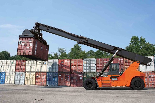 Reach Stacker Container Handler (99,000 LBS)