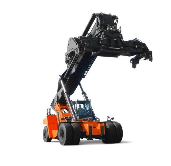 Toyota Reach Stacker Container Handler (99,000 LBS)