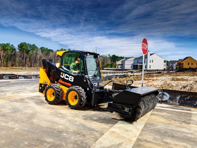 215 Skid Steer Loader