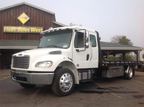 2020 FREIGHTLINER BUSINESS CLASS M2 106