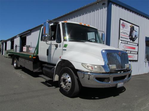 2010 INTERNATIONAL 4300