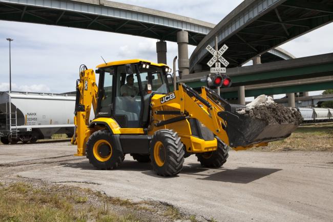 3CX COMPACT BACKHOE LOADER