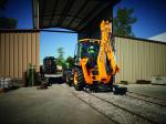DYMAX RAIL SYSTEM FOR BACKHOE LOADER